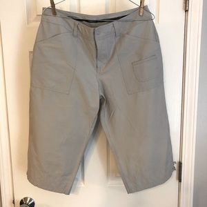 🍎3 for $12 🍎Like New Long Sporty shorts nice fabric